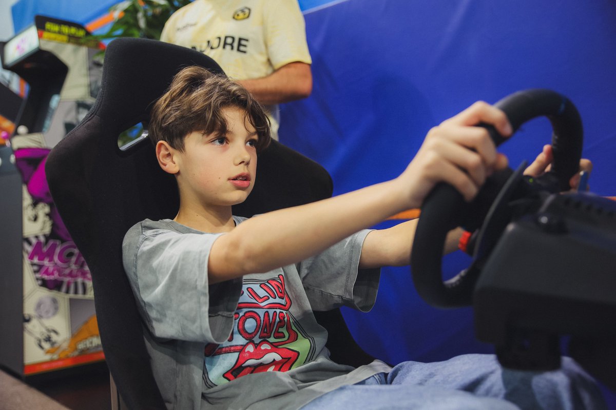 🔥Retour en images sur le Courbevoie Gaming Show 2025🎮
Le plus grand événement gaming de l’ouest parisien ! 🤠✨
Encore merci à tous les participants, aux visiteurs et aux bénévoles pour cette journée !

#WeArePandore #CourbevoieGamingShow #CGS2025 #Gaming #Esport