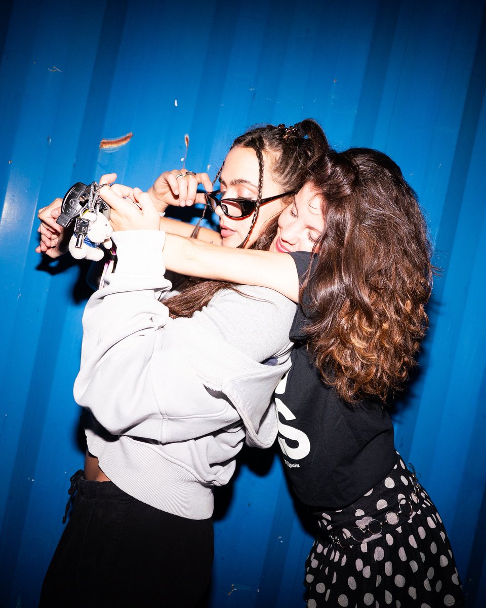 hind𝓼 ☻ tweet media