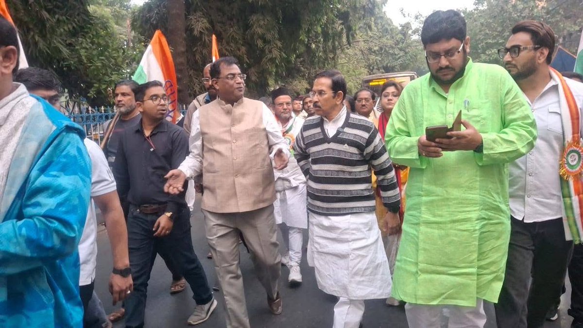 বিজেপি শাসিত রাজ্য ওড়িশায় বাংলা ভাষাভাষী মানুষদের উপর নিগ্রহের প্রতিবাদে আজ পশ্চিমবঙ্গ প্রদেশ কংগ্রেসের মানবাধিকার বিভাগের চেয়ারপারসন অভিজিৎ রাহার নেতৃত্বে কোলকাতার উৎকল ভবন অভিযান সংগঠিত হয়।