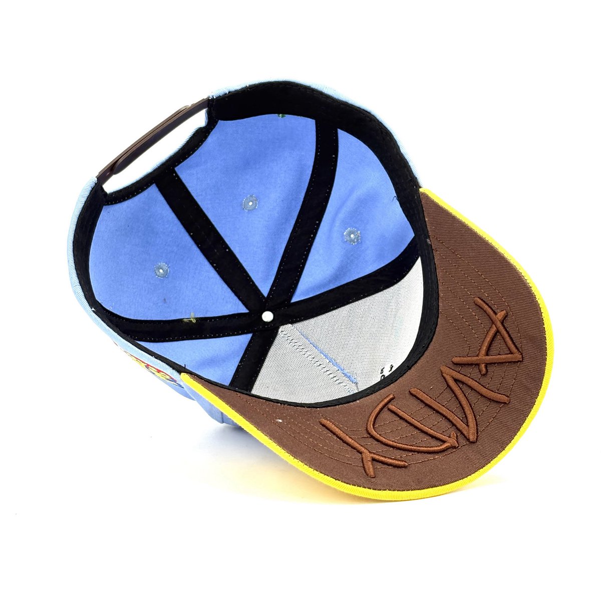 ItsBrienW's tweet image. As a kid, Toy Story was my go-to movie. Made me believe I could bring anything to life if I tried hard enough. 

So here’s our try at bringing Toy Story to life. Lotta details in this 👨🏾‍💻