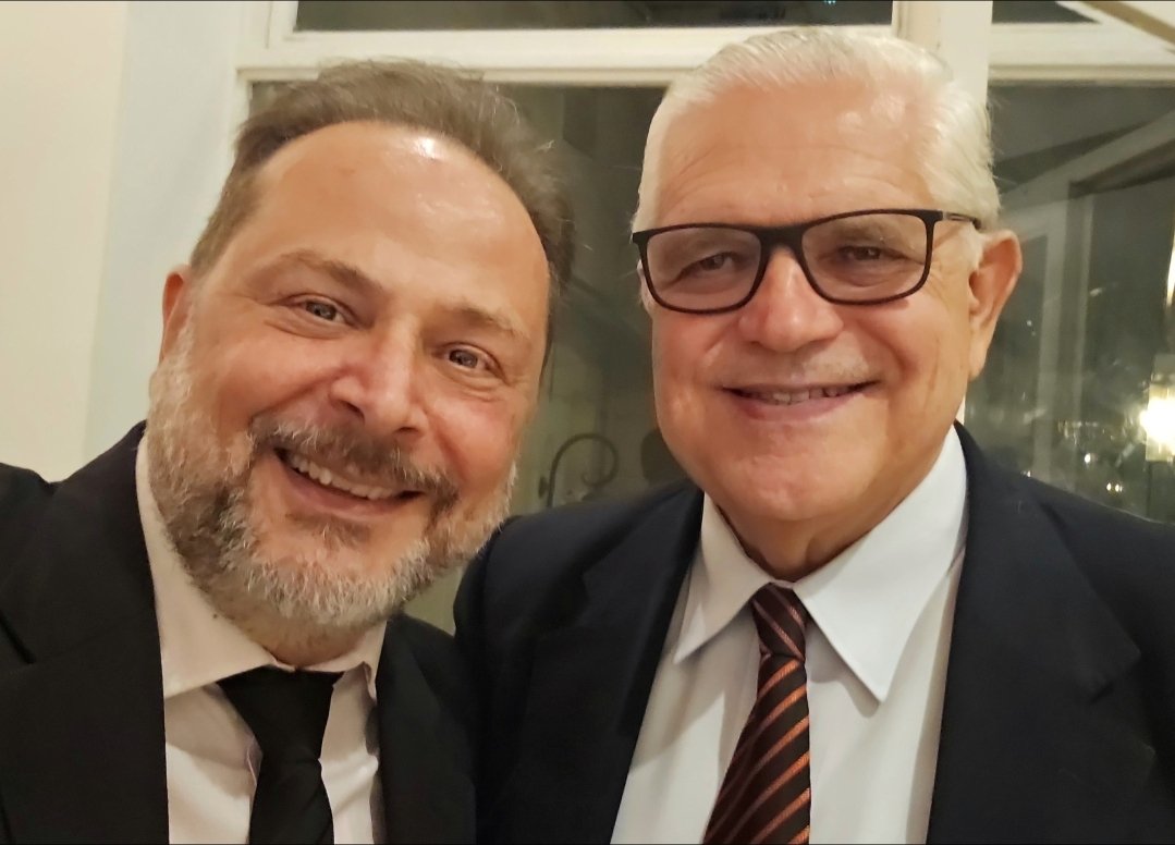 RicBenedetti's tweet image. Estimado @rlopezmurphy,

Hoy, 10 de diciembre de 2025, al cerrarse tu capítulo como diputado nacional, quiero dejar asentado algo que en nuestro ámbito es evidente, pero pocas veces se dice con la claridad que merece: tu trayectoria honra a la política argentina.

Sos el…