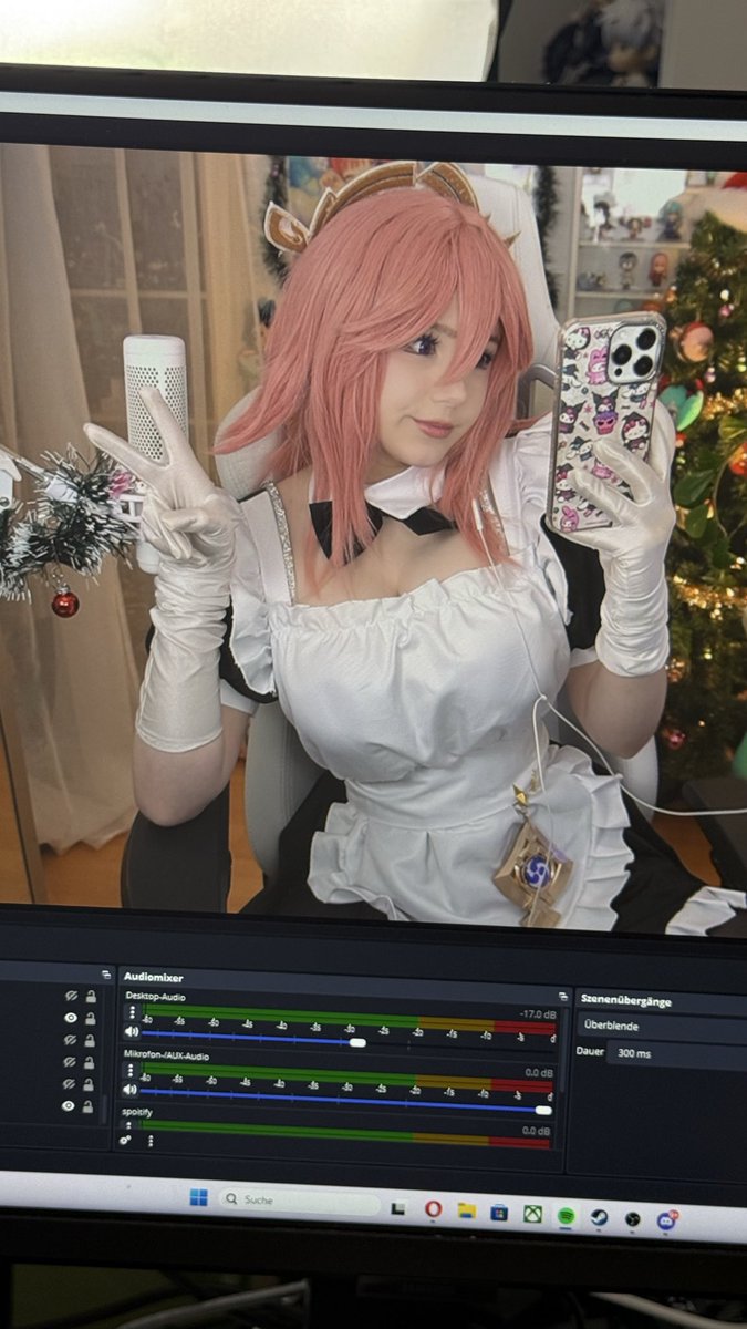 upminaa's tweet photo. Hello!!! I’m live again 🥳 playing horror game with heart rate monitor and genshin later!! 😊 https://t.co/m5ldd5On2j https://t.co/yLn7As9iCQ