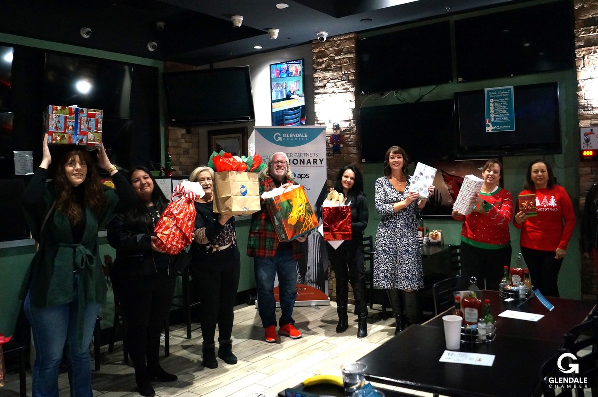 Next Wednesday, we will have a White Elephant Gift Exchange at Business Over Breakfast! 🎁

Please bring a wrapped gift valued at $20 to join in on the fun!

Register at the link below: 👇chamberorganizer.com/Calendar/morei…
