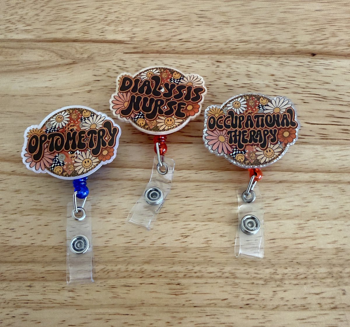 SLMor's tweet image. Medical Professionals Badge Holder Reel
#OPTOMETRY
#DIALYSISNURSE
#OCCUPATIONALTHERAPY
One each!
Happylilac.etsy.com

happylilac.etsy.com/listing/442174…