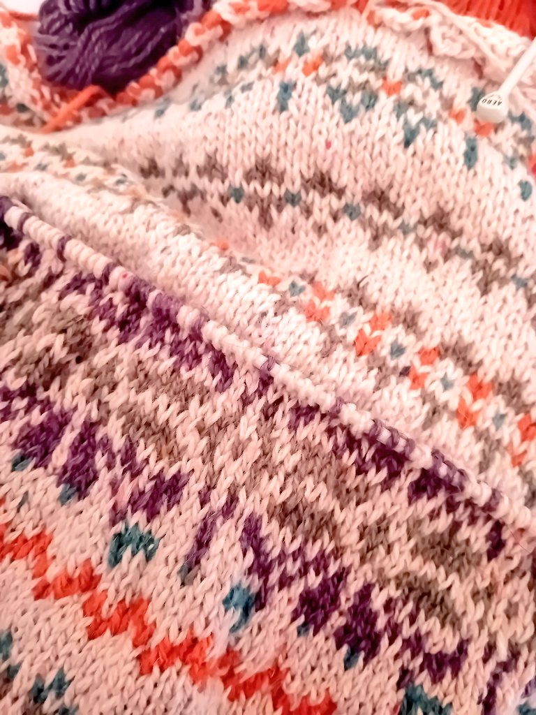 devilmeadow's tweet image. It is the season ❄️ You need to be knitting. You need to be crocheting. You need to be stashing wool.