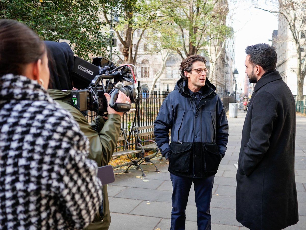 just met up with <a href="/ZohranKMamdani/">Zohran Kwame Mamdani</a>. 

our conversation airs on <a href="/DeadlineWH/">Deadline White House</a> at 4PM ET on <a href="/MSNOWNews/">MS NOW</a>.