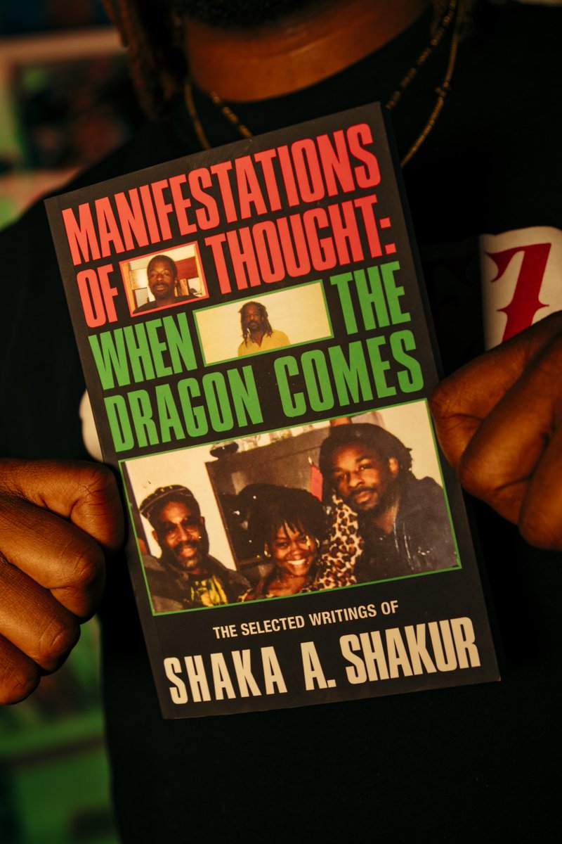 1804 Books tweet media