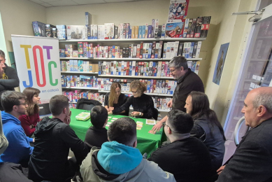 Presentació del joc Lo Pescamots a Móra d’Ebre cpnl.cat/xarxa/cnlterre…