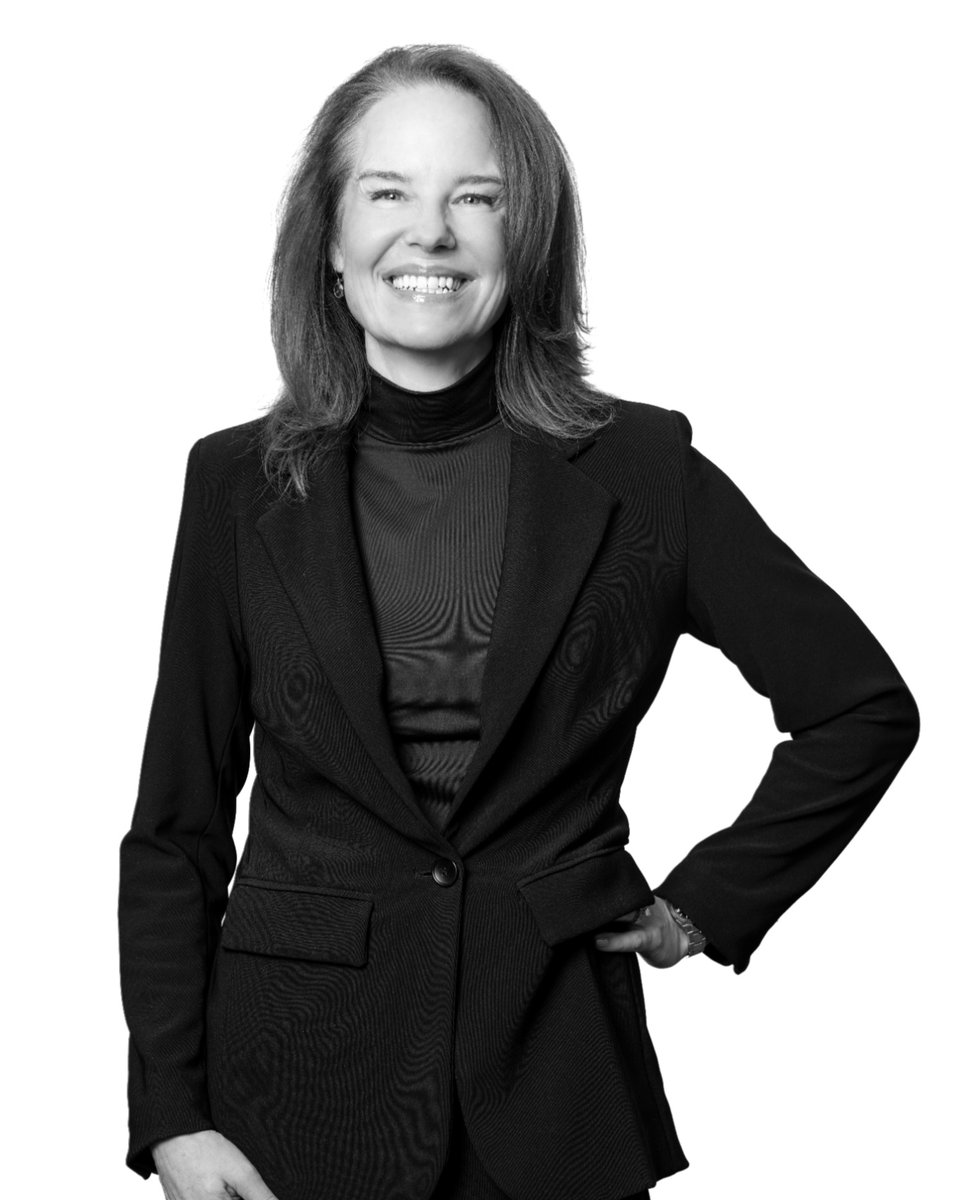 Hollman Lockers tweet media