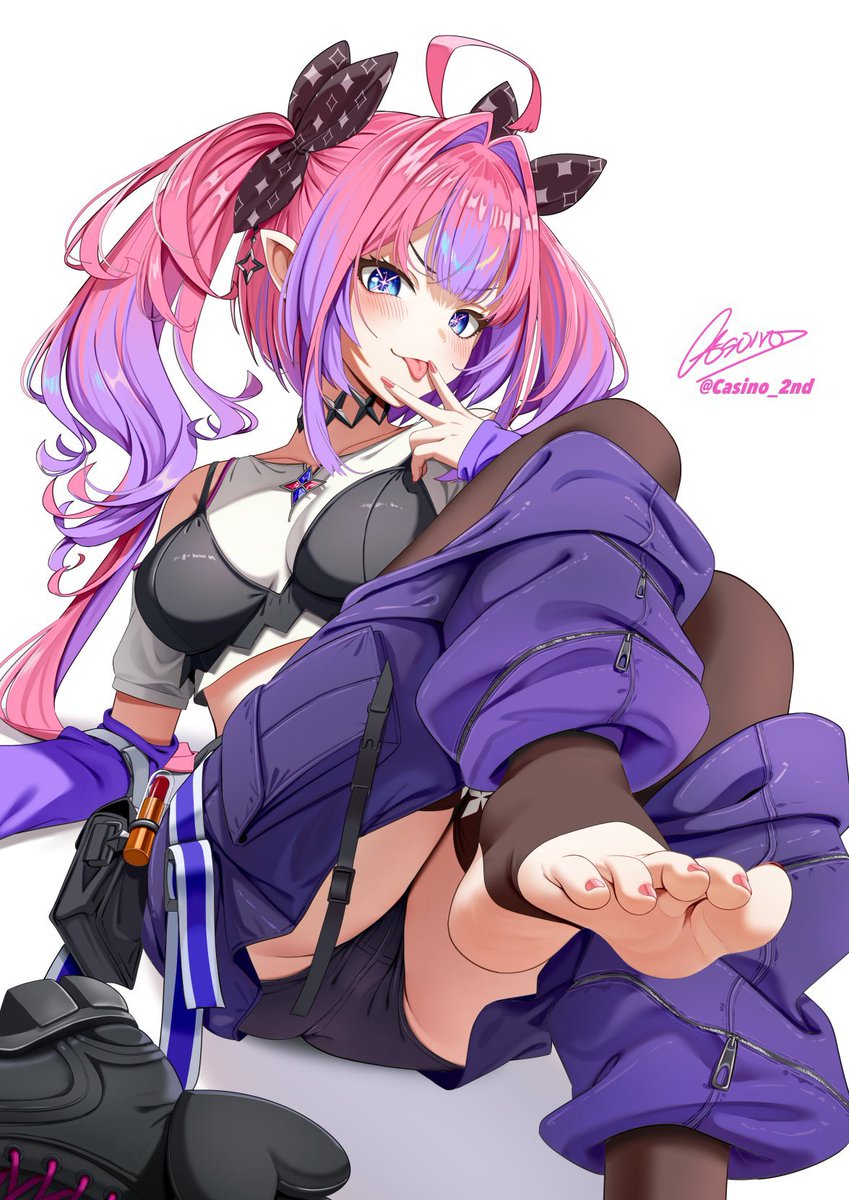 🎄 クリスマスももうすぐ…🎅🎁
クリスマスボイス2025発売ちゅ〜💘

収録終わりのヴィヴィと秘密のデートしよ！😈❤️
今年も、もちろんヴィヴィといっしょに過ごしてくれるよね？

日常編と幻想編✨の両方聴いて
感想は #ヴィヴィっときた でポストしてね！
🔽ボイスはこちら🔽
shop.hololivepro.com/products/holol…