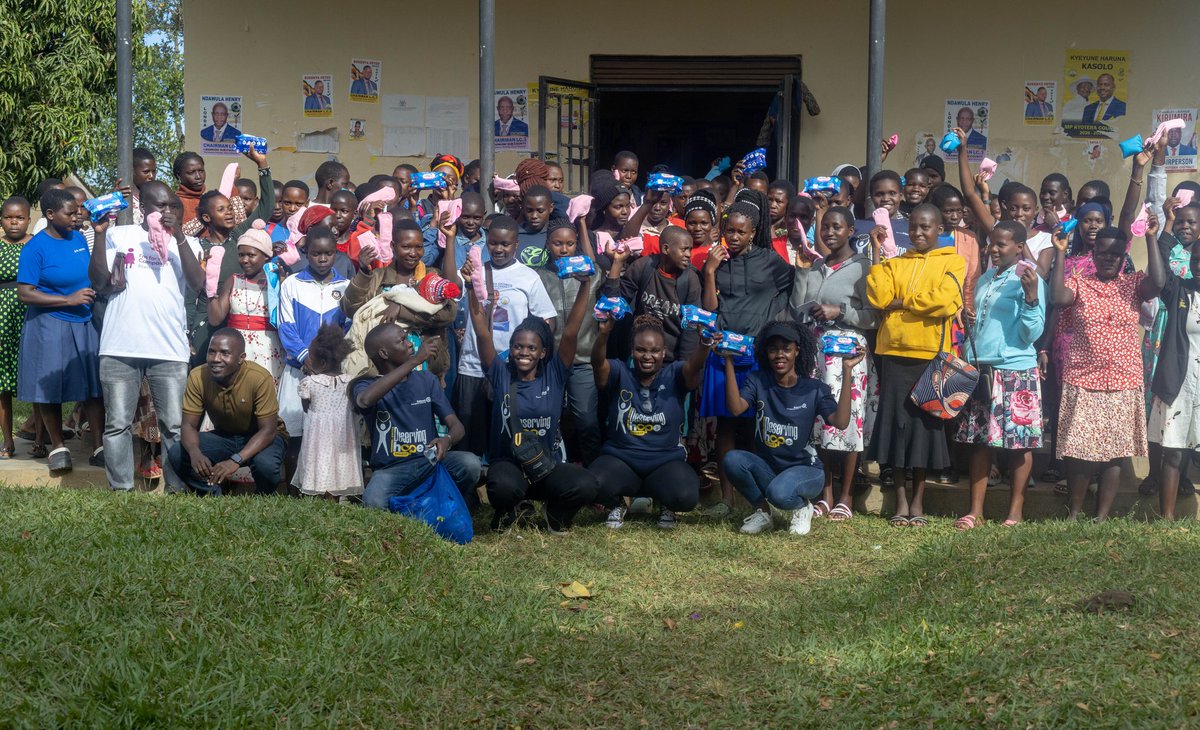 Destadia's tweet image. 🩸 Menstrual Hygiene Initiative 
We successfully provided reusable sanitary pads to the ladies in Lwankoni &amp;amp; conducted an informative session on menstrual health &amp;amp; hygiene.

Empowering women, promoting dignity. 

#MenstrualHygiene 
#DestadiaPR 
#RotaryEyamba
#DeservingHopePhaseV