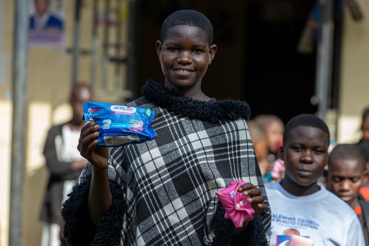 Destadia's tweet image. 🩸 Menstrual Hygiene Initiative 
We successfully provided reusable sanitary pads to the ladies in Lwankoni &amp;amp; conducted an informative session on menstrual health &amp;amp; hygiene.

Empowering women, promoting dignity. 

#MenstrualHygiene 
#DestadiaPR 
#RotaryEyamba
#DeservingHopePhaseV
