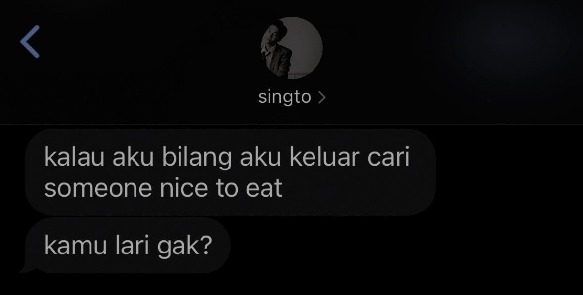 9495KS's tweet photo. “they say the howl comes when the town is quiet.. not to kill you, but to take what makes you alive”
—
#singkit few tweets au https://t.co/WvoODoRa5F