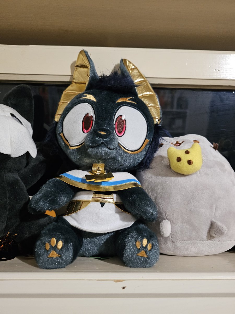 FalixFox's tweet image. Anubis plushie from SilverFox! :D
#pluahtoy