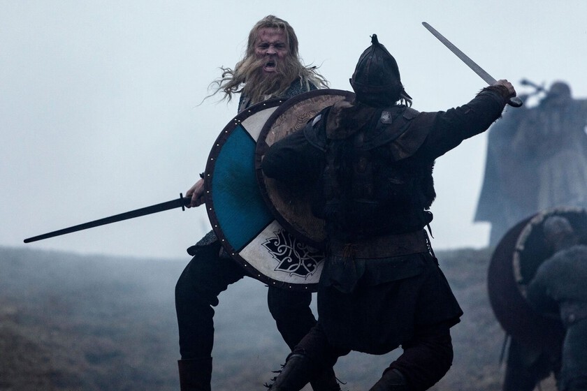 Vikings está bien, pero no es la serie de vikingos que más me ha sorprendido. Hay otra en streaming que va de viajes en el tiempo... y polis motorpasion.com/p/332609