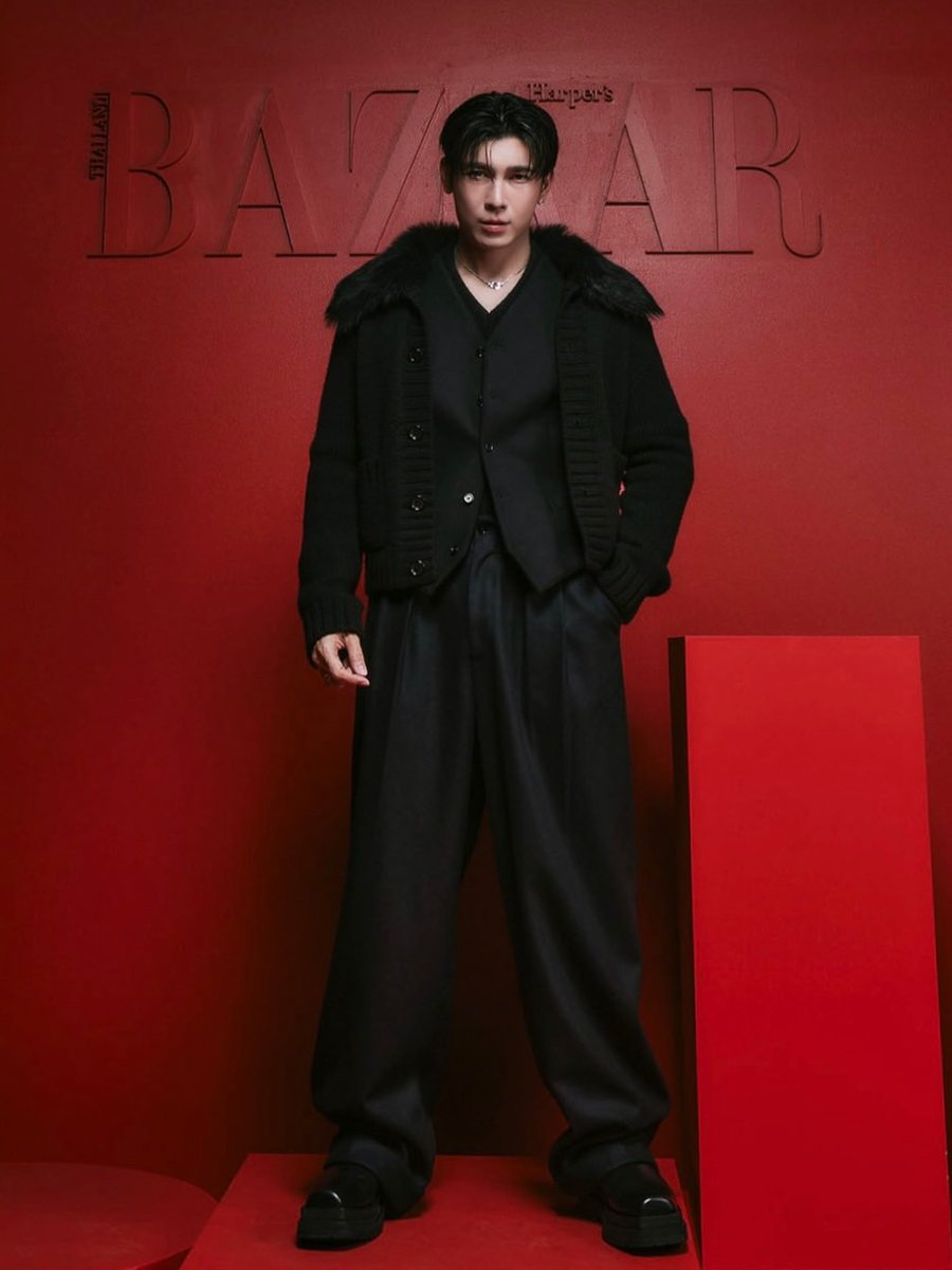 คนเชิญรางวัล 🏆 คุณออน Thank You kateyki~ หล่อมากค่ะ ☺️👏🏻👏🏻

ig : mewsuppasit 

MEW AT BAZAARTHWOTY #BAZAARTHWOTY2025xMEW

#MewSuppasit 
#BAZAARThailand 
#มิวศุภศิษฏ์  <a href="/MSuppasit/">mewsuppasit</a>
#BAZAARWOMENOFTHEYEAR2025 
#BAZAARTHWOTY2025 #WOTY2025