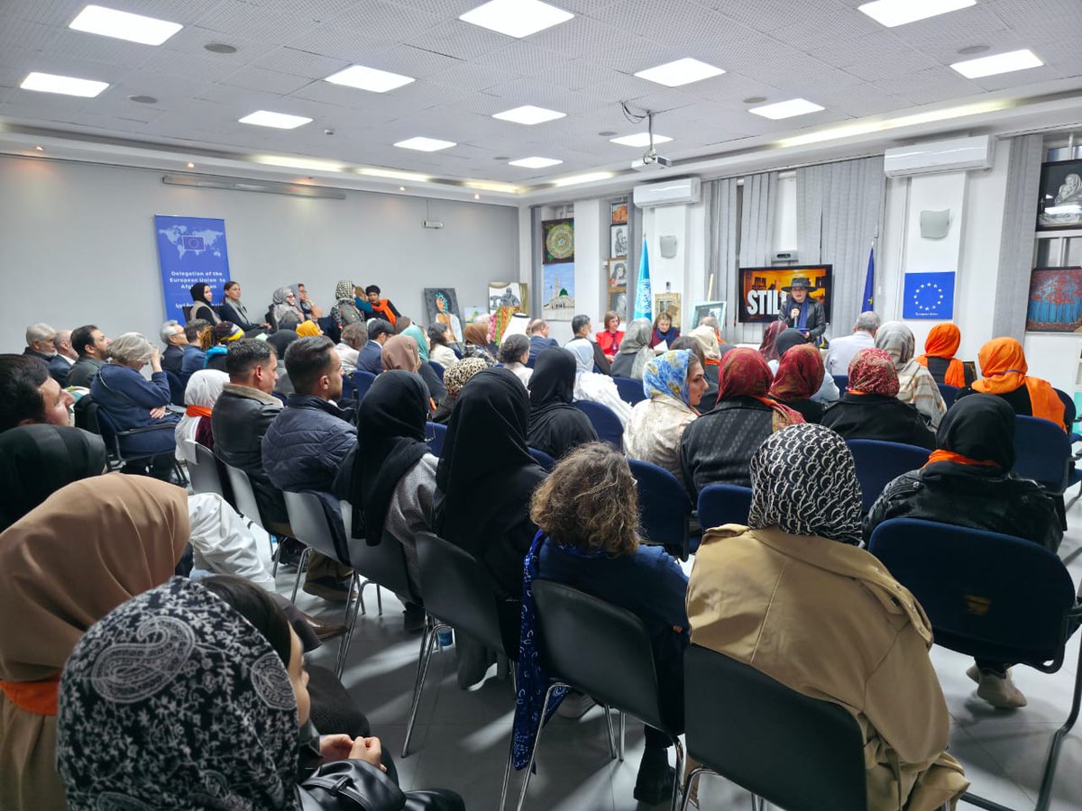 EUinAfghanistan's tweet photo. In an event with @unwomenafghan for the closing of the #16DaysOfActivism, we heard the voices &amp; experiences of many Afghan women &amp; girls.
The #EU 🇪🇺 reaffirmed its commitment to supporting Afghan women &amp; girls across sectors from the private sector to education, health &amp; beyond. https://t.co/frwlRmhjAQ