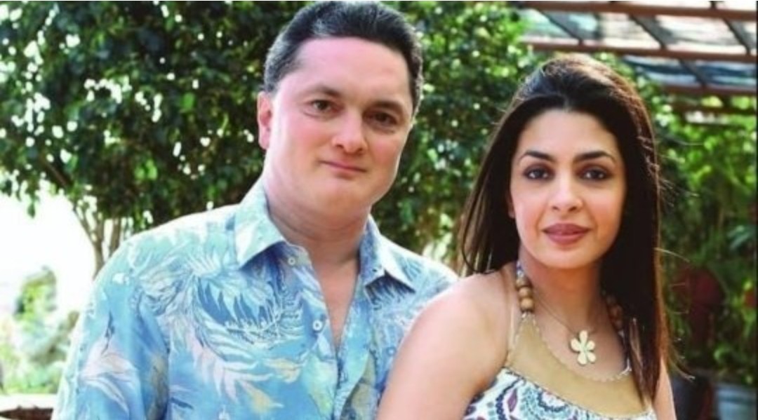 BanCheneProduct's tweet image. Meet Gautam Singhania – One of India’s Biggest Business Tycoons

He is the Chairman and Managing Director of the Raymond Group.
Pictured alongside him is his wife, Nawaz Modi.

The couple has been in the headlines — not for business, but because of their ongoing divorce.

While…
