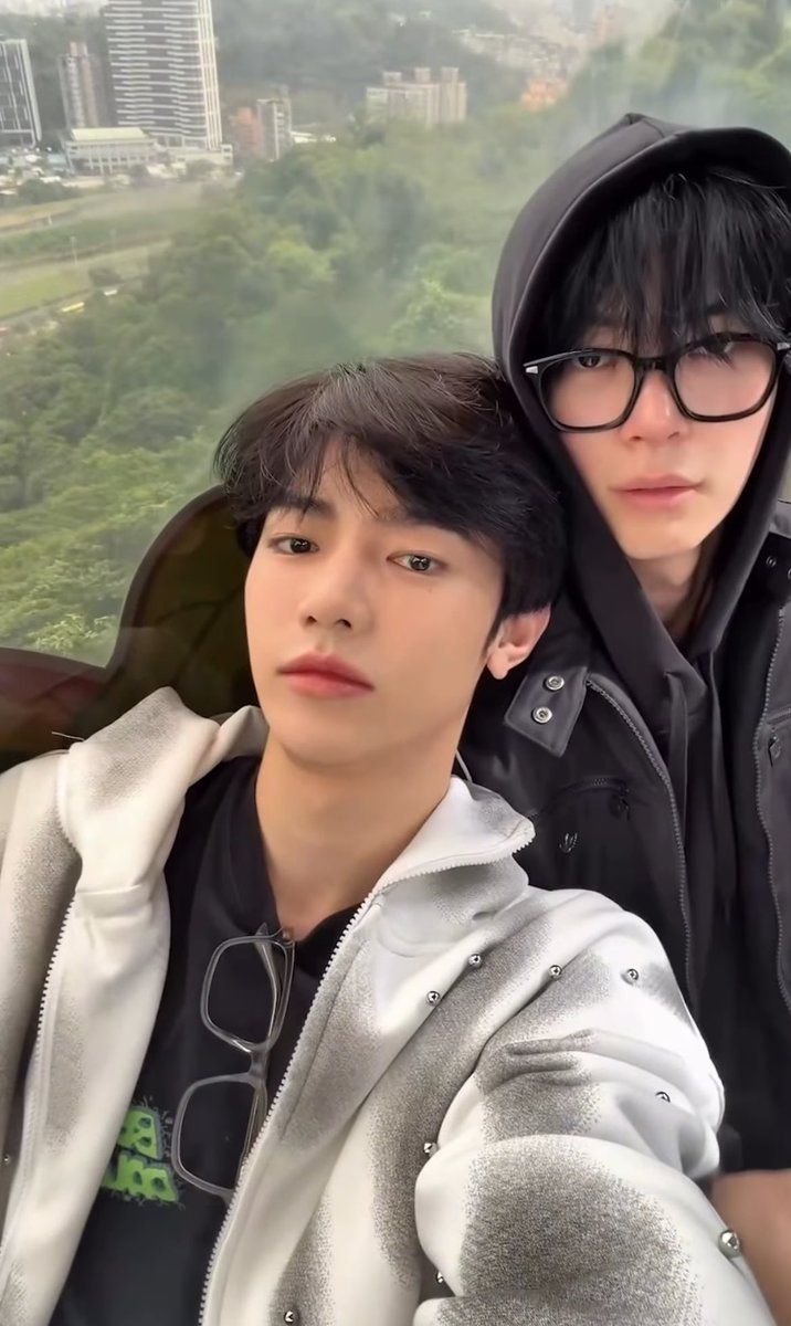 kaye 📼 saw zb1 tweet media