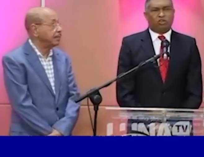 El <a href="/PLDenlinea/">PLD</a> denunciando la corrupción con <a href="/temomontas/">Temístocles Montás</a> al lado. Dios mío ven pronto.