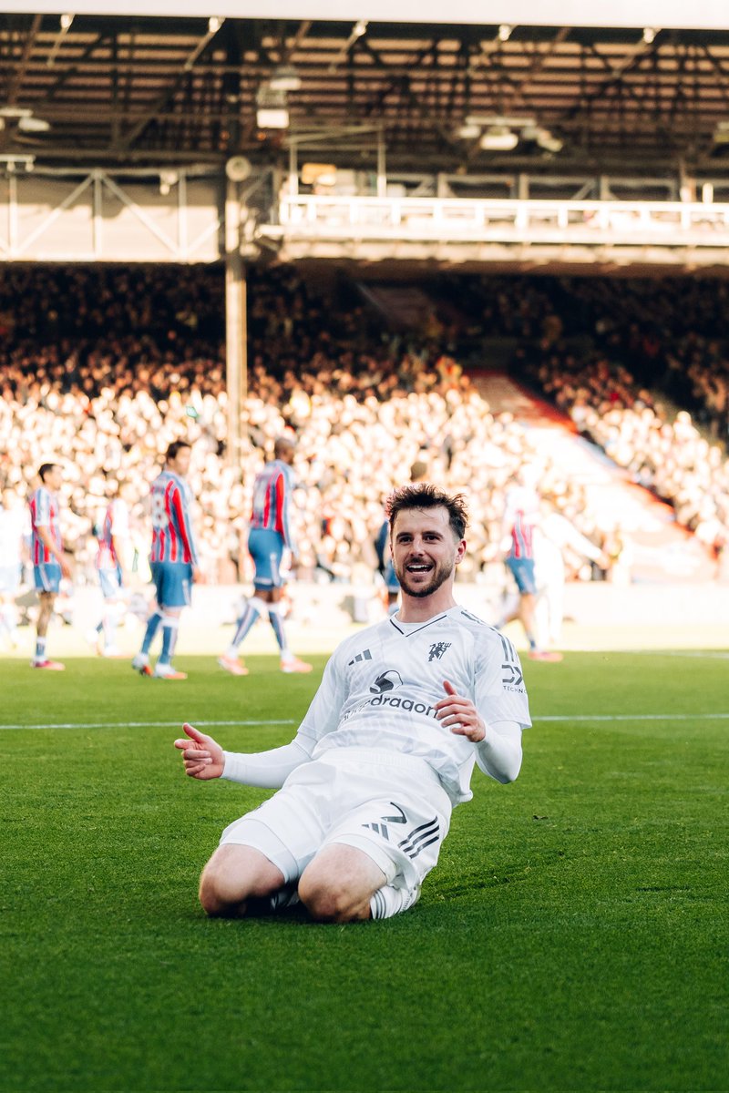 There's something about Mason Mount we dont see coz how can u be the absolute favourite of both  managers Ten Hag and Amorim????