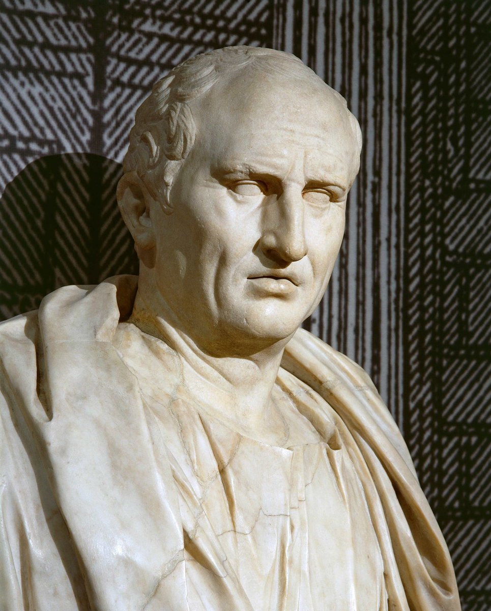 «Chi crede nel destino giustifica l'inerzia»   A Marco Tullio Cicerone, nato oggi ad Arpino nel 106 a.C, la cui maestria, saggezza e rettitudine non verranno mai cancellati dai libri di Storia e di letteratura latina    

#3gennaio