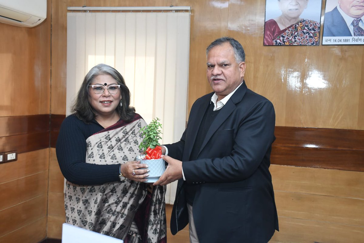 Manoj Kumar Singh, IAS (Retd.) tweet media