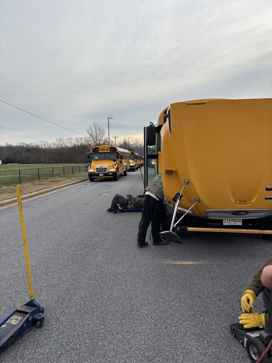 SMCPS School Bus tweet media