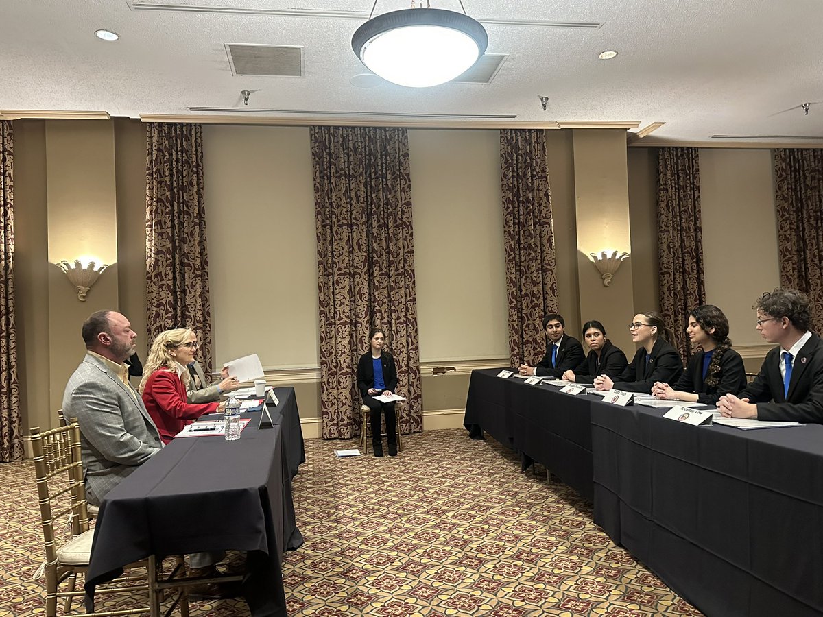 Miss Kane tweet media