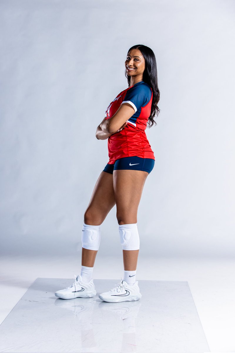 Liberty Volleyball tweet media