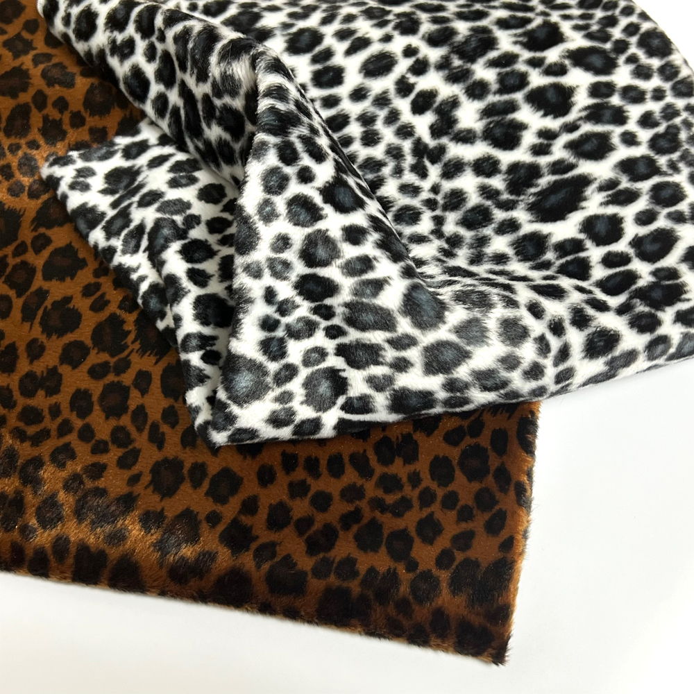 3mm 호피 레오파드 단면 벨보아
추가 되었습니다🐆💕

헬로공방 고객님들은
작은인형을 만드시는 분이 많아서
큰패턴보다 작은패턴으로 입고하게 되었습니다 !

들어온지는 제법 되었는데,
바쁜 일정에 늦게 업뎃하게 되었지만
많은 관심 부탁드립니다🥰

helloshop0110.com/product/fabric…