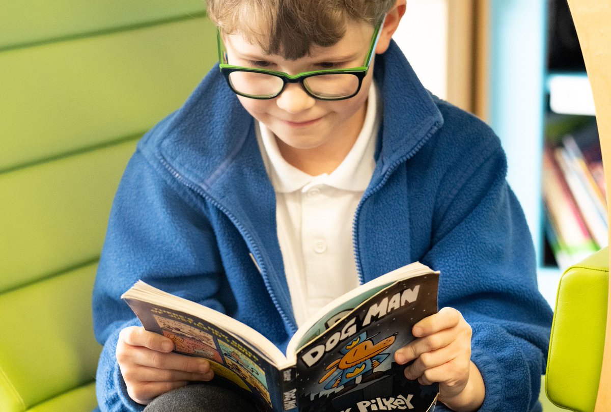 School Library Association tweet media