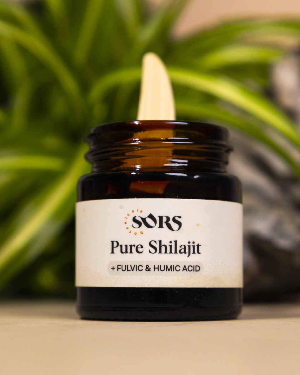 FromSors's tweet image. The purest form of energy on Earth 🌍 

Tap the link in our bio and to bring pure Himalayan Shilajit into your daily routine 🌿 

#shilajitpower #pureshilajit #organicuk #organicproduk #organicpurecareuk #backtothesource #earthbornwellness