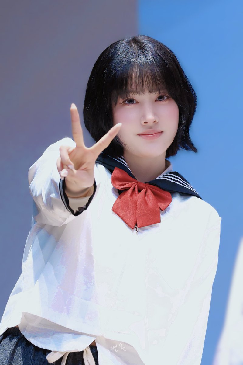 250419 스테이씨 일상의틈 / 유플러스콕 

자윤이 너무 보고시픔,,,,, 

#스테이씨 #STAYC #윤 #YOON