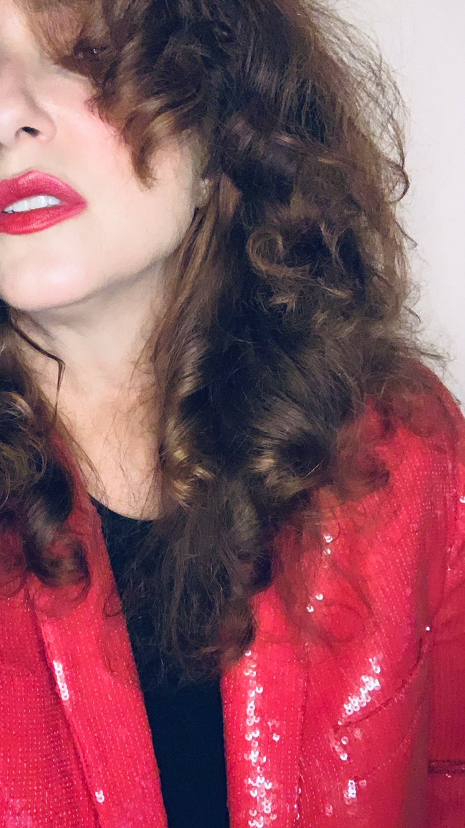 Merry Christmas everyone ❤️
#veronicamey #director #art #film #cinema #movies