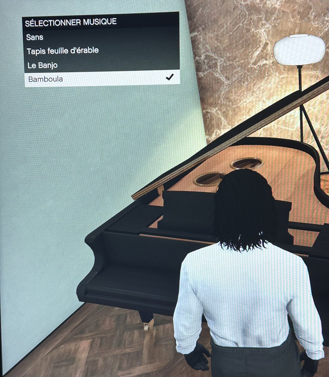 rugpi's tweet photo. @RockstarGames Bambou quoi ?🤨 https://t.co/hiqaRm6iNG