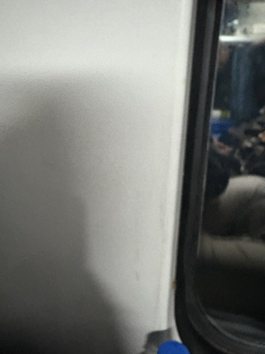 malani_sagar's tweet photo. @RailMinIndia @RailwaySeva @IRCTCofficial
Extremely poor hygiene in Train No. 18447 (PNR: 6162399788).
Cockroaches all over the coach – running on floors, near seats, everywhere.
What kind of cleaning or pest control is being done?
Passengers are unable to travel properly in such https://t.co/Ey7cBgKSOV