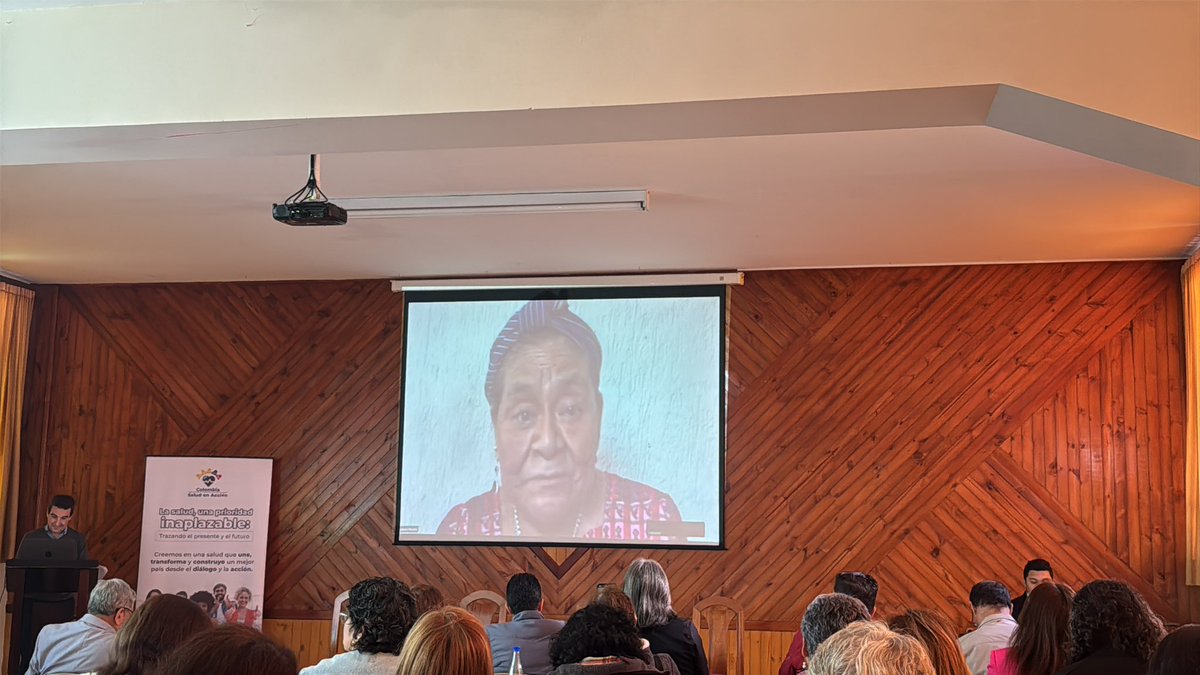 “Un mal sistema de salud mata más que una guerra . La salud no le pertenece a un político o a una coyuntura . La salud es permanente” 
Gracias <a href="/RigobertMenchu/">Rigoberta Menchú Tum</a> por sus inspiradoras palabras en el #DiaMundialDerechosHumanos
<a href="/Pacientesco/">Pacientes Colombia</a>