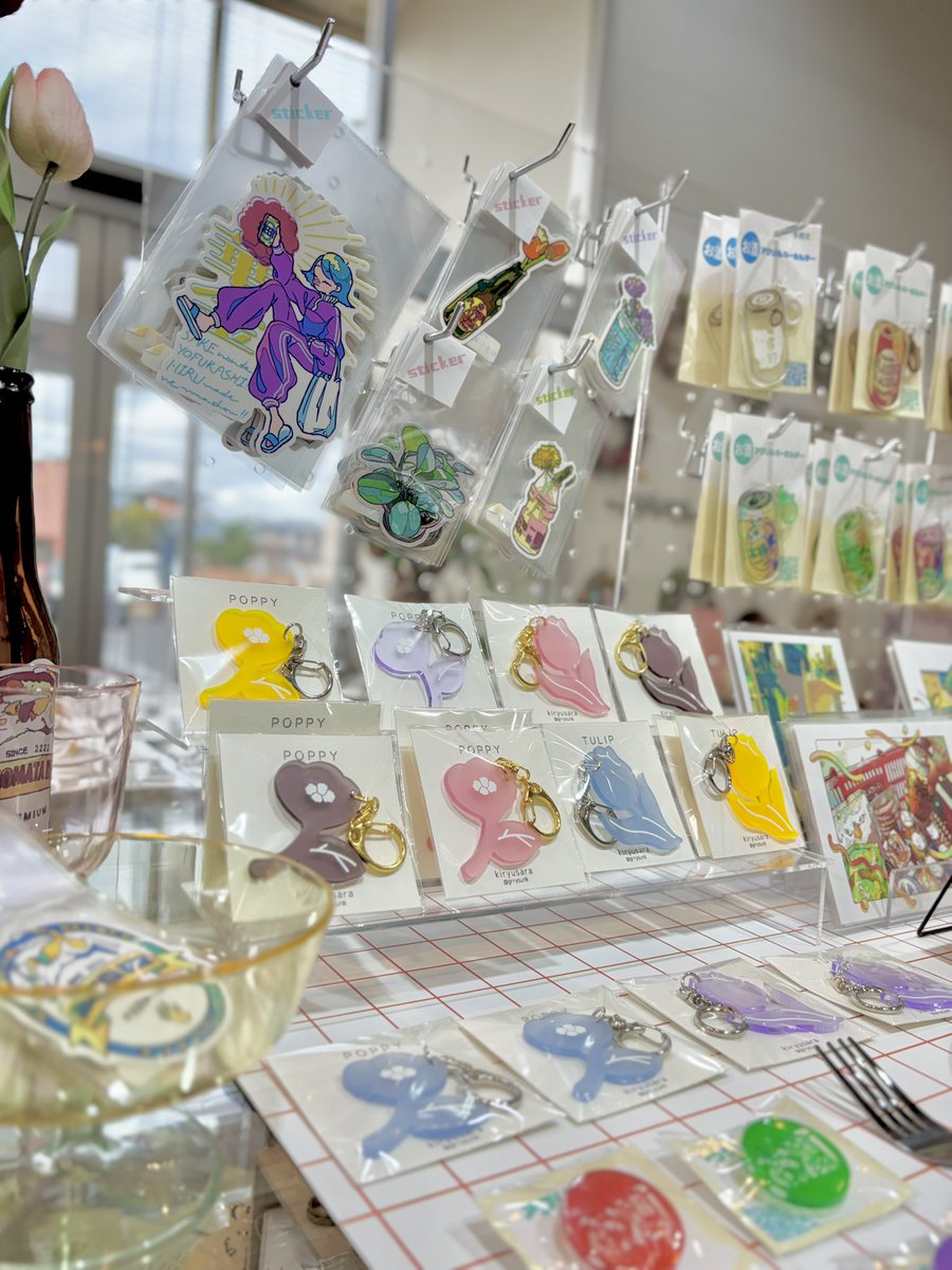 💐ハンドメイドフェスタ💐

アートフラワー専門店・フラワーアベニューさんで作品を委託販売させていただきます✨

📍フラワーアベニュー
 　新潟市東区大形本町6丁目1-5
🗓️2025年12月15日(月)
　　〜2026年2月27日(金)

※営業日・時間はお店のインスタアカウントからご確認いただけます。
