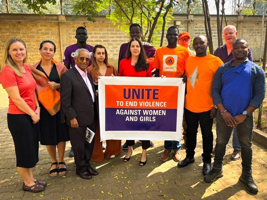 CanSouthSudan's tweet image. On this #HumanRightsDay, we mark the end of #16Days of Activism against GBV. Let’s stand united to end violence against women and girls. GBV is a human rights violation and a barrier to equality and dignity for all. #UNiTE #EndGBV 🇨🇦🇸🇸