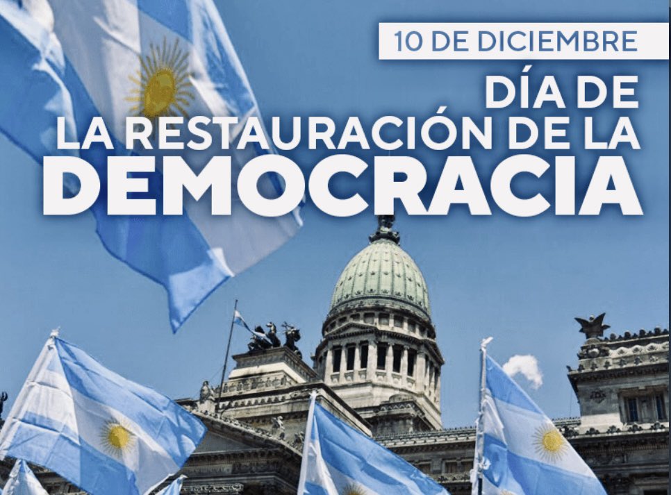 Hoy celebramos el Día de la Democracia y 42 años de democracia ininterrumpida. Sigamos defendiendo los valores que nos unen y construyendo un país más justo, libre y plural.
