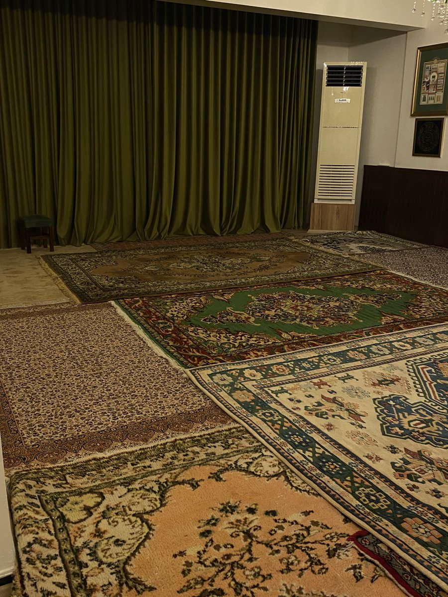 Parçalı halı ile döşenmiş mekânlar