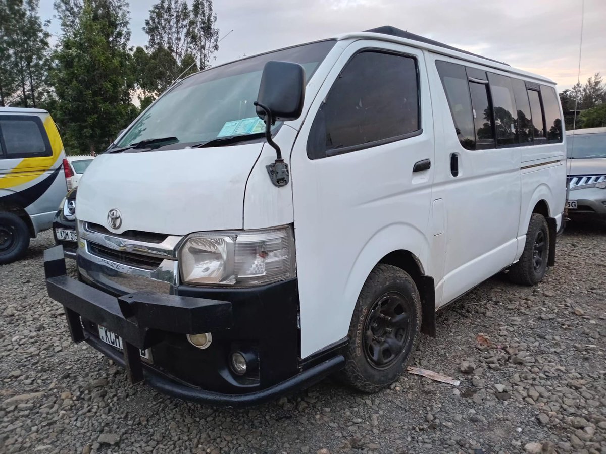 fnjau5464_njau's tweet image. 🔥 Flash Sale – Toyota Hiace 7L (Tour Van) 🔥

📅 Year: 2008
⚙️ Transmission: Automatic
⛽ Engine: 2000cc Petrol
🚌 Perfect Tour Van – Spacious, Reliable &amp;amp; Ideal for Business

💰 Price: KSh 900,000/=
📞 Call: 0748846484

#ToyotaHiace #TourVan #ToyotaKenya #VanForSale #CarDealsKe