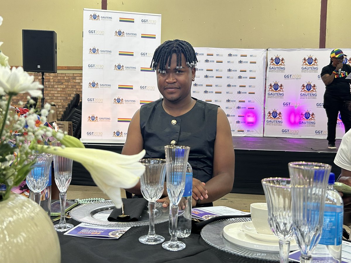 RapholoKabelo's tweet image. Closing the 16 Days of Activism with a powerful dialogue! 🎉 

The Gauteng Provincial Government hosted our LGBTIQ+ sector in Mabopane, Tshwane &amp;amp; Pretoria, amplifying voices &amp;amp; forging real change. Together we stand for equality &amp;amp; inclusion.

 #NoMoreSilence  #EndGBV 🌈💚💛🖤