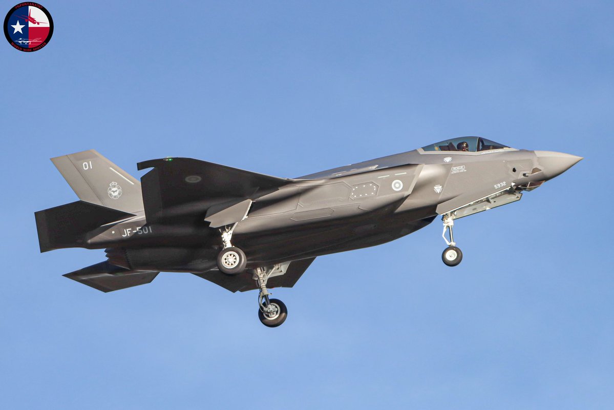 Finland First!!! JF-501 ( MF-1) the first F35A for the Ilmavoimat 🇫🇮took off in the skies of Texas on November 8th for a brief 14 minutes flight followed by a full 90 minutes test flight yesterday
November 9th out of Nas Fort Worth JRB. The flight was chased by an
ATAC Mirage