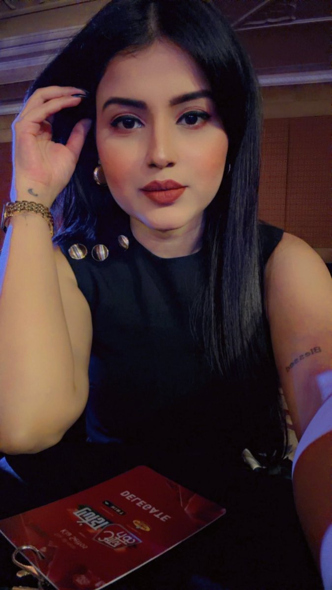 Nidhi J Chaudharyy tweet media