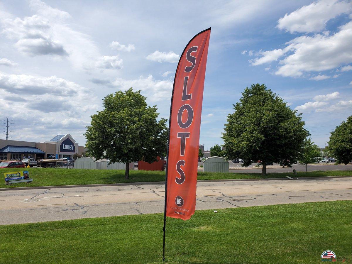 PrintedinUS's tweet image. Teardrop flags offer a clever space-saving solution without sacrificing impact!
Perfect where space is tight, they still ensure major visibility for your brand.

#AdvertisingFlags

printedinus.com