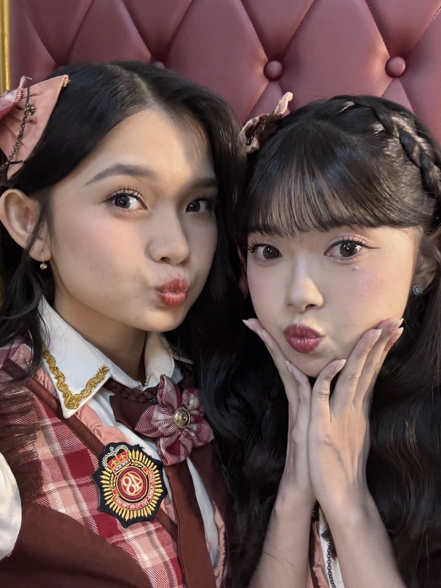 C_IndahJKT48's tweet photo. thank you twt hari iniii💓 https://t.co/GTNYHctWK3