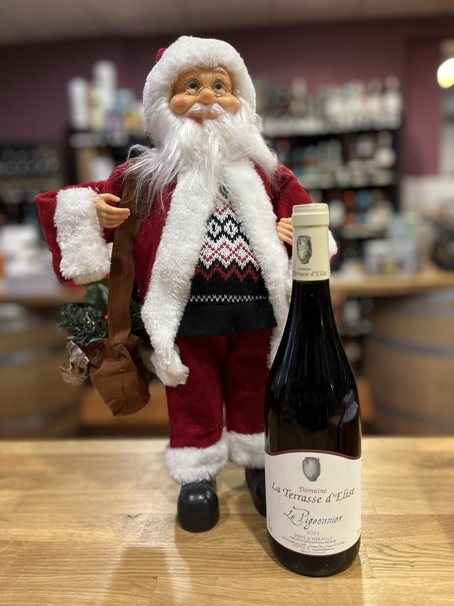 🍷 La cuvée Pigeonnier de La Terrasse d’Elise le compagnon idéal pour Noël 🎅🏼
#vin #caviste #terrassedelise #noël #montpellier #polygone #aniane #languedoc
