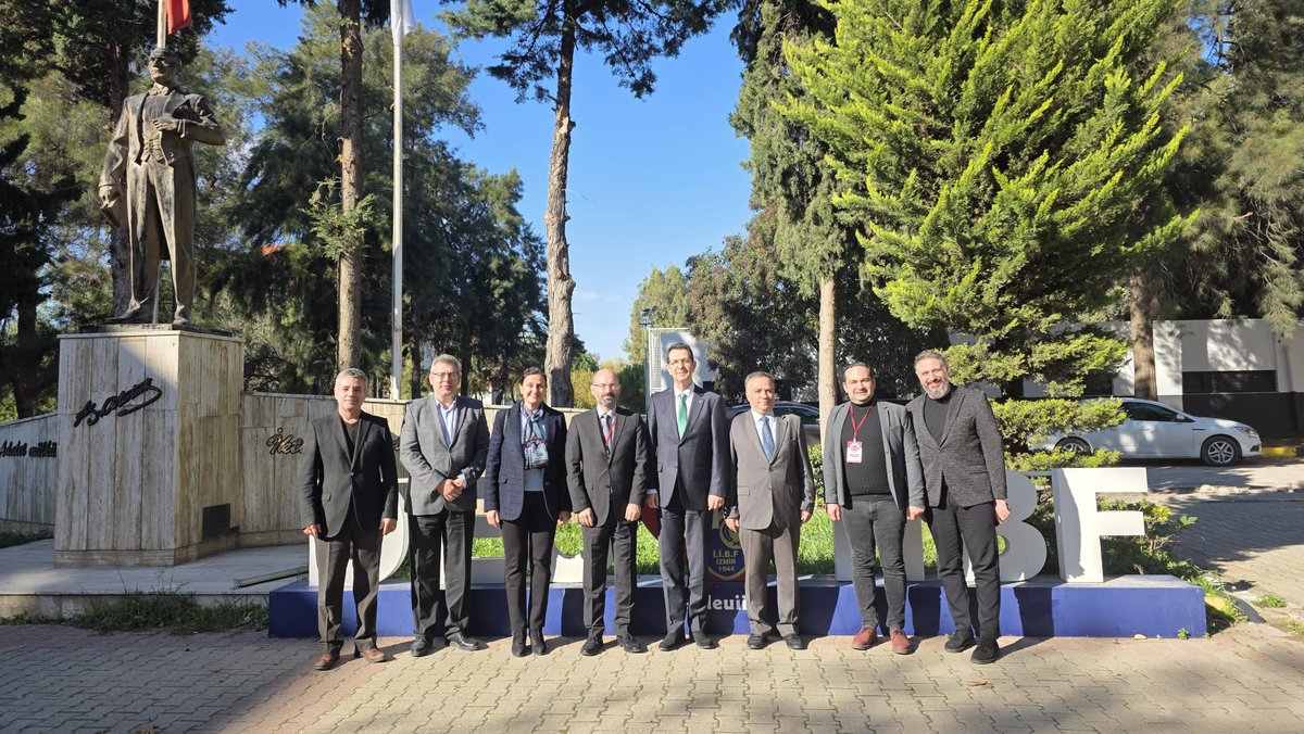 Çalışma Ekonomisi ve Endüstri İlişkileri Bölümümüzün Program Akreditasyon basvurusunu yerinde ziyaret aşaması tamamlandı.
İktisadi ve İdari Bilimler Fakültesi'nde program Akreditasyonu için başvuran ilk ve tek bölüm olmanın gururunu yaşıyoruz.
<a href="/universitemDEU/">Dokuz Eylül Üniversitesi</a> <a href="/9euiibf/">DEÜ İİBF</a>